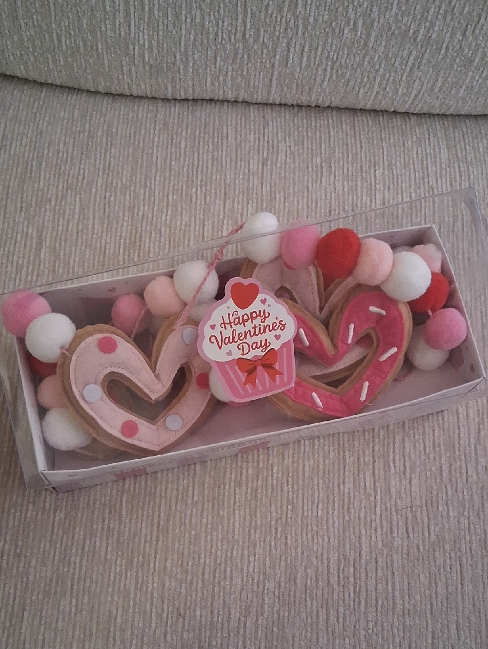 Valentine's Heart Garland in Pink, Red, White by